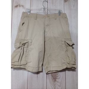 Old Navy Shorts Men's 32 cargo khakis‎